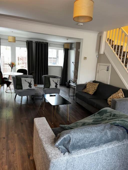 15 Min Drive To Airport 20 Min To Loch Lomond And City Center Old Kilpatrick Eksteriør billede